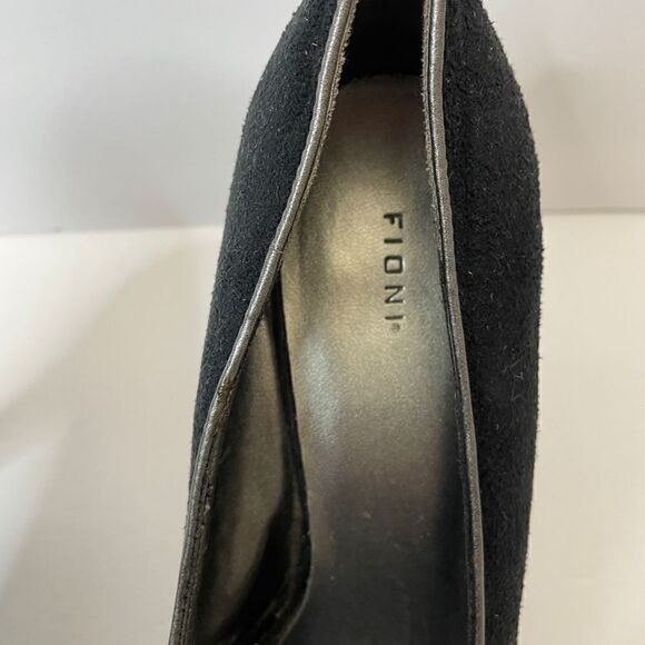 Fioni | Black| Suede| Peep Toe| Heel| 7 1/2 woman’s - Picture 3 of 12